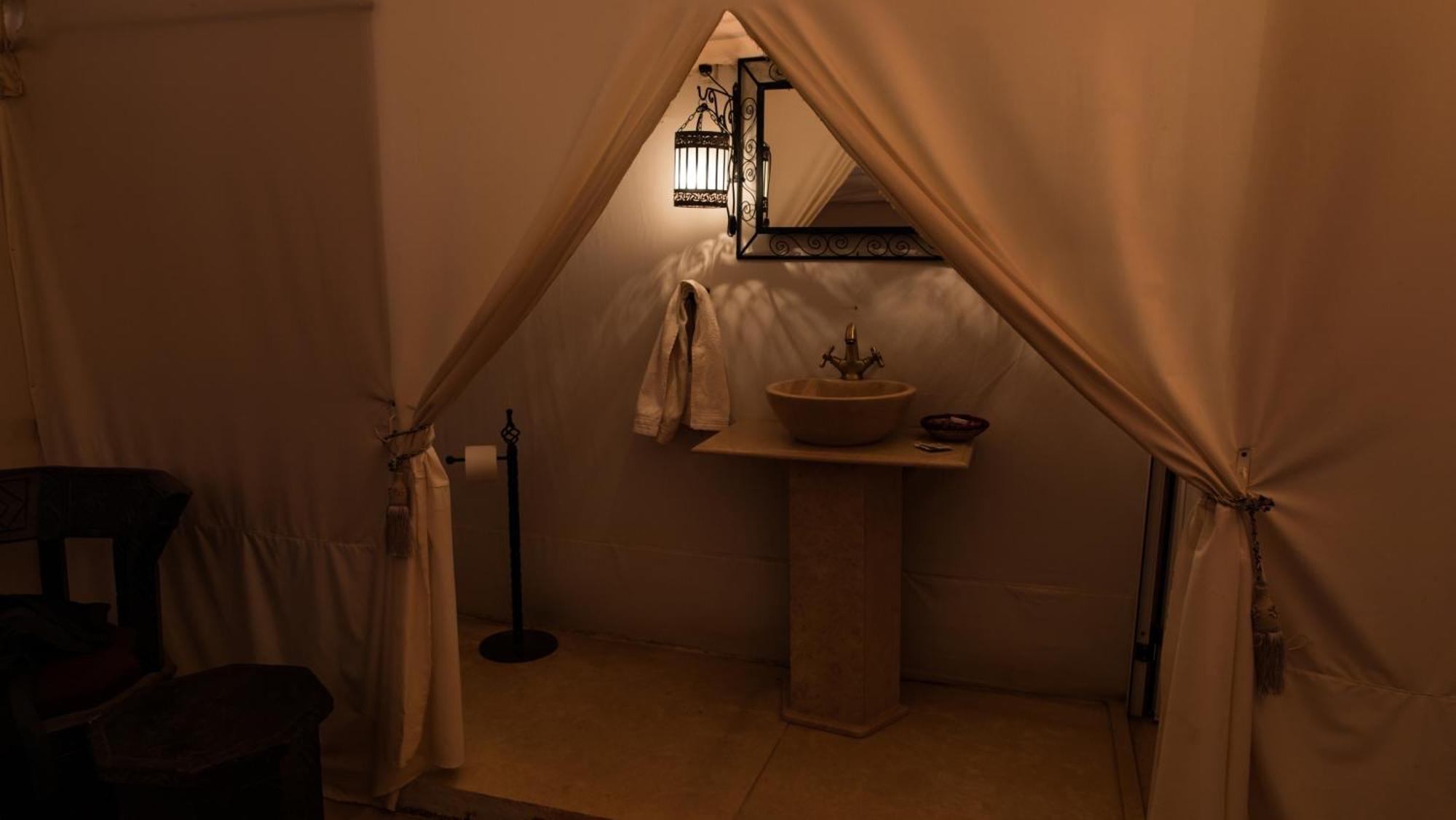 Sahara Dunes Luxury Camp Merzouga Dış mekan fotoğraf